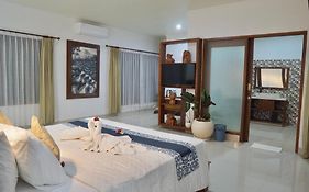 Giriya Amerta Hotel